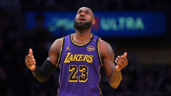 ¿Por qué LeBron atraviesa por una racha histórica de mala suerte?